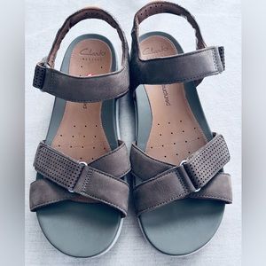 Clarks Artisan Unstructured Saffron Leather Sandals 8M Tan Comfort Walking jiji